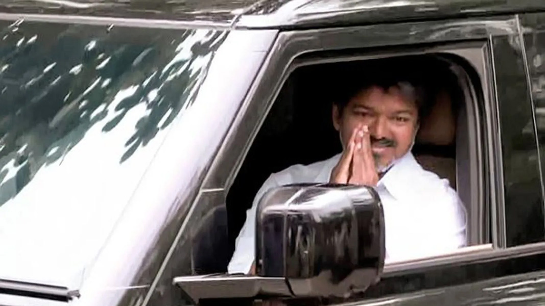 முதலீடுகளை ஈர்க்க இங்கிலாந்து செல்கிறார் முதல்வர் விஜய்: செப்.10-ல் பயணம்!